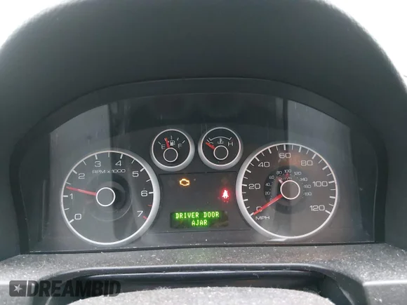 ✅ 2007 Ford Fusion SEL • VIN: 3FAHP08137R214427 • Lot: 45162957. Wystawiony na IAAI z przebiegiem 121 652 mil. Bezpłatny archiwum sprzedaży aukcyjnych z USA i szczegółowy raport historii pojazdu na DreamBid. Zdjęcie 7.