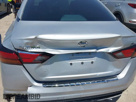 ✅ 2022 Nissan Altima SV • VIN: 1N4BL4DV8NN328778 • Лот: 45122205. Опубліковано раніше на IAAI з пробігом 30 940 миль. Безкоштовний доступ до архіву аукціонних продажів зі США та докладний звіт про історію автомобіля на DreamBid. Зображення 6.