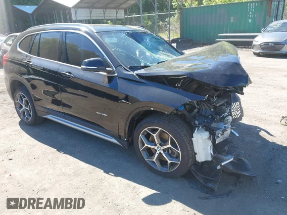 ✅ 2017 BMW X1 xDrive28i • VIN: WBXHT3Z34H4A53545 • Лот: 45122724. Опубліковано раніше на IAAI з пробігом 62 892 миль. Безкоштовний доступ до архіву аукціонних продажів зі США та докладний звіт про історію автомобіля на DreamBid. Зображення 1.