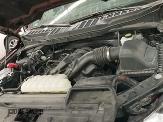 ✅ 2022 Ford F-150 XL • VIN: 1FTFW1E56NKD66270 • Lot: 41468235. Wystawiony na IAAI z przebiegiem 24 210 mil. Bezpłatny archiwum sprzedaży aukcyjnych z USA i szczegółowy raport historii pojazdu na DreamBid. Zdjęcie 21.