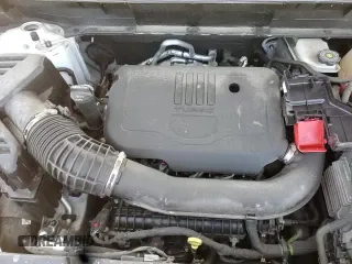 ✅ 2022 GMC Acadia SLE • VIN: 1GKKNKL40NZ104645 • Lot: 64056795. Wystawiony na Copart z przebiegiem 39 104 mil. Bezpłatny archiwum sprzedaży aukcyjnych z USA i szczegółowy raport historii pojazdu na DreamBid. Zdjęcie 16.