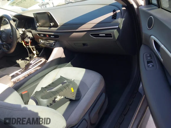 ✅ 2021 Hyundai Sonata SE • VIN: 5NPEG4JA7MH080275 • Lot: 44731771. Wystawiony na IAAI z przebiegiem 53 322 mil. Bezpłatny archiwum sprzedaży aukcyjnych z USA i szczegółowy raport historii pojazdu na DreamBid. Zdjęcie 5.