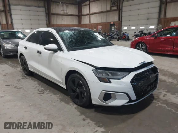 ✅ 2022 Audi A3 Premium • VIN: WAUAUDGY2NA033558 • Лот: 43958378. Опубликован ранее на IAAI с пробегом 51 923 миль. Бесплатный доступ к архиву аукционных продаж из США и подробный отчёт об истории автомобиля на DreamBid. Изображение 1.