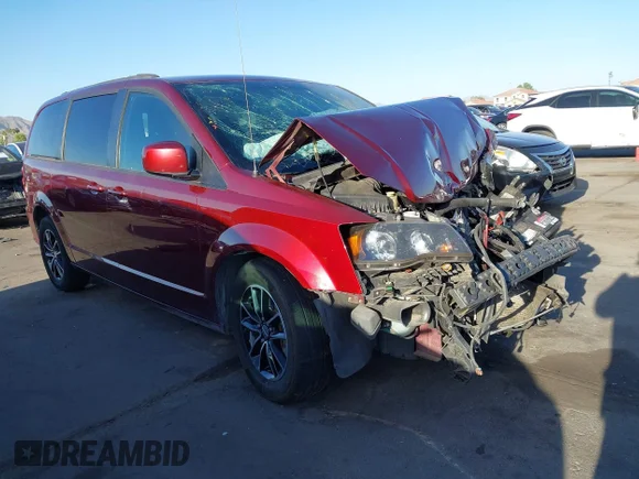 ✅ 2018 Dodge Grand Caravan GT • VIN: 2C4RDGEG0JR221003 • Lot: 45143049. Wystawiony na IAAI z przebiegiem Nie podano. Bezpłatny archiwum sprzedaży aukcyjnych z USA i szczegółowy raport historii pojazdu na DreamBid. Zdjęcie 1.