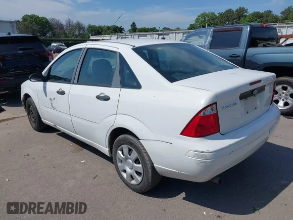 ✅ 2007 Ford Focus S • VIN: 1FAFP34N97W349619 • Lot: 45214885. Listed on IAAI with 96,385 mi. Free auction sales archive from the USA and detailed vehicle history report at DreamBid. Image 3.