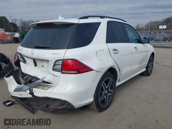✅ 2016 Mercedes-Benz GLE 400 • VIN: 4JGDA5GB5GA790866 • Lot: 44280984. Wystawiony na IAAI z przebiegiem 155 534 mil. Bezpłatny archiwum sprzedaży aukcyjnych z USA i szczegółowy raport historii pojazdu na DreamBid. Zdjęcie 4.