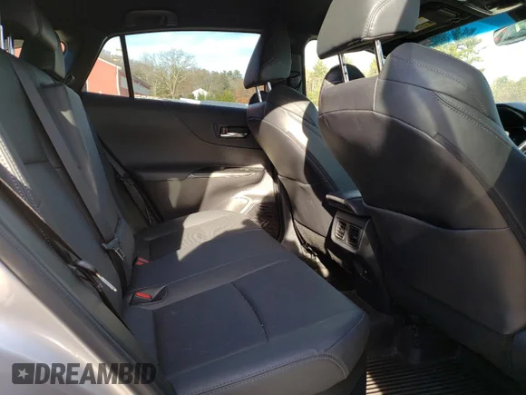 ✅ 2021 Toyota Venza LE • VIN: JTEAAAAH2MJ076603 • Lot: 73305402. Wystawiony na Copart z przebiegiem 14 410 mil. Bezpłatny archiwum sprzedaży aukcyjnych z USA i szczegółowy raport historii pojazdu na DreamBid. Zdjęcie 11.