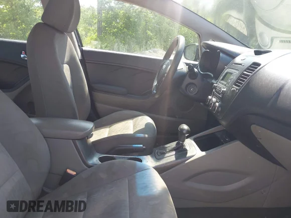 ✅ 2015 Kia Forte LX • VIN: KNAFK4A65F5398605 • Lot: 44949903. Listed on IAAI with 169,745 mi. Free auction sales archive from the USA and detailed vehicle history report at DreamBid. Image 5.