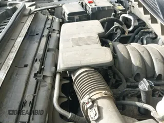 ✅ 2021 GMC Sierra 1500 Denali • VIN: 3GTU9FEDXMG194480 • Lot: 43044115. Wystawiony na IAAI z przebiegiem 31 942 mil. Bezpłatny archiwum sprzedaży aukcyjnych z USA i szczegółowy raport historii pojazdu na DreamBid. Zdjęcie 21.