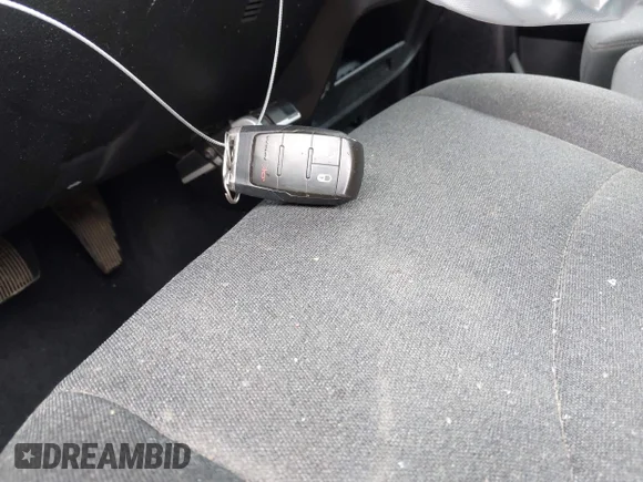 ✅ 2019 Ram 2500 Tradesman • VIN: 3C6UR5CJ1KG709020 • Lot: 44925123. Wystawiony na IAAI z przebiegiem 142 971 mil. Bezpłatny archiwum sprzedaży aukcyjnych z USA i szczegółowy raport historii pojazdu na DreamBid. Zdjęcie 11.