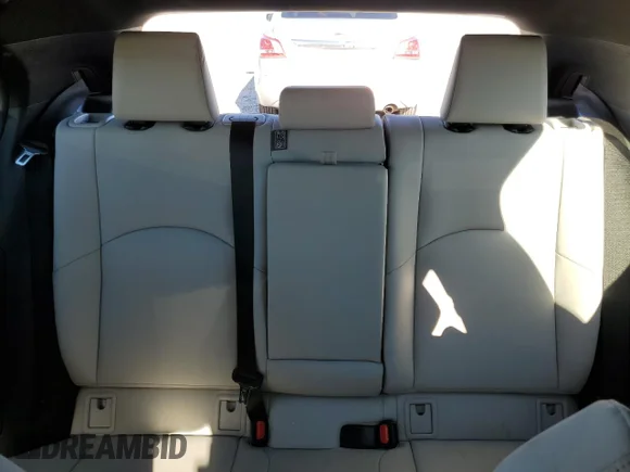 ✅ 2021 Lexus UX 250h Luxury • VIN: JTHL9JBH9M2052618 • Лот: 46415043. Опубликован ранее на Copart с пробегом 18 899 миль. Бесплатный доступ к архиву аукционных продаж из США и подробный отчёт об истории автомобиля на DreamBid. Изображение 10.