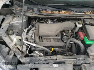 ✅ 2018 Nissan Rogue S • VIN: JN1BJ1CR3JW282061 • Lot: 81282715. Wystawiony na Copart z przebiegiem 119 671 mil. Bezpłatny archiwum sprzedaży aukcyjnych z USA i szczegółowy raport historii pojazdu na DreamBid. Zdjęcie 17.