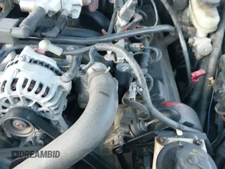 ✅ 2002 Ford Mustang GT Deluxe • VIN: 1FAFP45X02F206346 • Lot: 43828444. Wystawiony na IAAI z przebiegiem 143 433 mil. Bezpłatny archiwum sprzedaży aukcyjnych z USA i szczegółowy raport historii pojazdu na DreamBid. Zdjęcie 12.