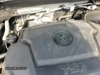 ✅ 2020 Volkswagen Tiguan SE • VIN: 3VV3B7AX5LM147672 • Lot: 84268475. Wystawiony na Copart z przebiegiem 93 198 mil. Bezpłatny archiwum sprzedaży aukcyjnych z USA i szczegółowy raport historii pojazdu na DreamBid. Zdjęcie 16.