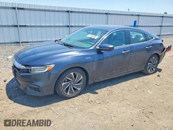 ✅ 2019 Honda Insight Touring • VIN: 19XZE4F95KE020373 • Лот: 57136796. Опубліковано раніше на Copart з пробігом 47 139 миль. Безкоштовний доступ до архіву аукціонних продажів зі США та докладний звіт про історію автомобіля на DreamBid. Зображення 1.