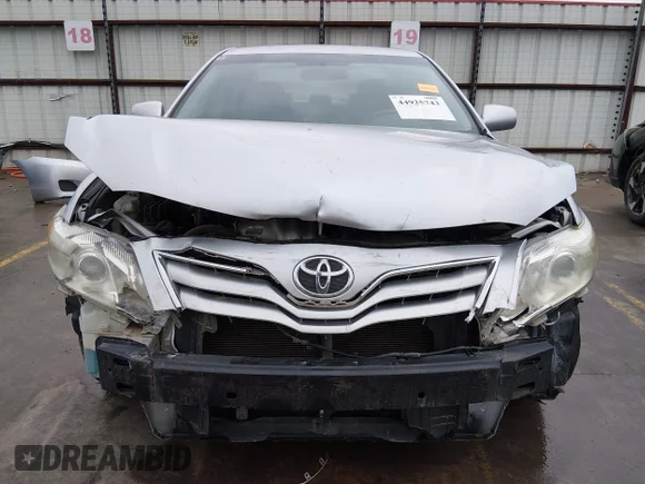 ✅ 2011 Toyota Camry XLE • VIN: 4T1BF3EK6BU732255 • Lot: 44925743. Wystawiony na IAAI z przebiegiem 131 511 mil. Bezpłatny archiwum sprzedaży aukcyjnych z USA i szczegółowy raport historii pojazdu na DreamBid. Zdjęcie 6.