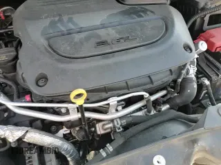 ✅ 2020 Chrysler Pacifica Touring L Plus • VIN: 2C4RC1EG6LR234373 • Лот: 68199485. Опубликован ранее на Copart с пробегом 67 705 миль. Бесплатный доступ к архиву аукционных продаж из США и подробный отчёт об истории автомобиля на DreamBid. Изображение 16.