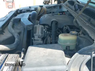 ✅ 2002 Chevrolet Suburban LS • VIN: 3GNEC16Z62G329185 • Лот: 42407727. Опубликован ранее на IAAI с пробегом 237 042 миль. Бесплатный доступ к архиву аукционных продаж из США и подробный отчёт об истории автомобиля на DreamBid. Изображение 19.