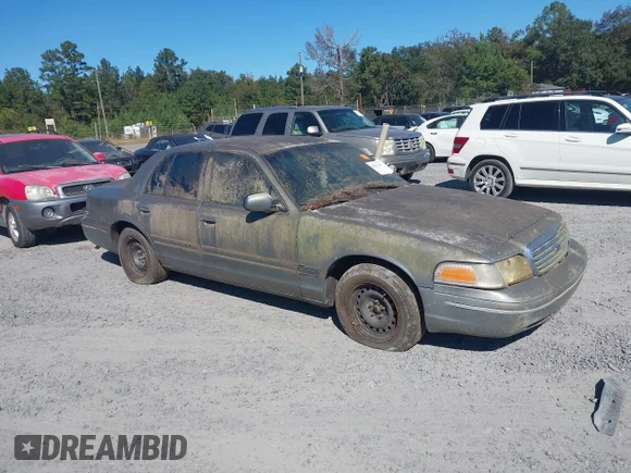 ✅ 1999 Ford Crown Victoria Police • VIN: 2FAFP71W7XX196604 • Lot: 43501675. Listed on IAAI with 299,790 mi. Free auction sales archive from the USA and detailed vehicle history report at DreamBid. Image 1.