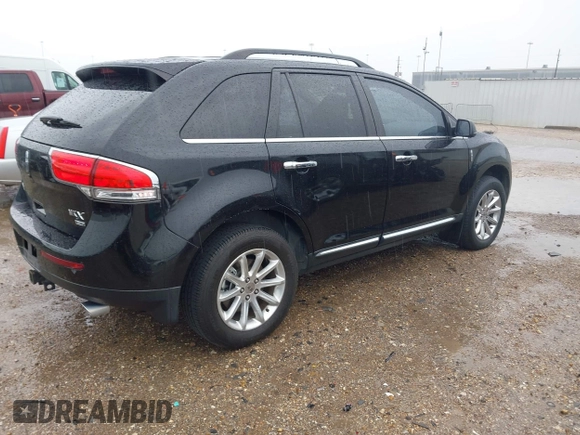 ✅ 2013 Lincoln MKX • VIN: 2LMDJ8JK4DBL33965 • Lot: 44925412. Wystawiony na IAAI z przebiegiem 170 785 mil. Bezpłatny archiwum sprzedaży aukcyjnych z USA i szczegółowy raport historii pojazdu na DreamBid. Zdjęcie 4.