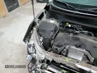 ✅ 2020 Chevrolet Equinox LT • VIN: 3GNAXVEX7LS519361 • Lot: 90465355. Wystawiony na Copart z przebiegiem 90 794 mil. Bezpłatny archiwum sprzedaży aukcyjnych z USA i szczegółowy raport historii pojazdu na DreamBid. Zdjęcie 15.