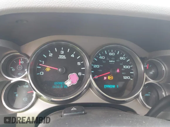 ✅ 2010 Chevrolet Silverado 2500HD Work Truck • VIN: 1GC4KVBGXAF140980 • Lot: 43972756. Wystawiony na IAAI z przebiegiem 163 615 mil. Bezpłatny archiwum sprzedaży aukcyjnych z USA i szczegółowy raport historii pojazdu na DreamBid. Zdjęcie 7.