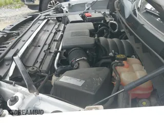 ✅ 2019 Chevrolet Silverado 1500 LT • VIN: 1GCUYDEDXKZ110727 • Lot: 42942523. Listed on IAAI with 106,800 mi. Free auction sales archive from the USA and detailed vehicle history report at DreamBid. Image 19.