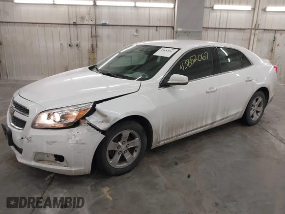 ✅ 2013 Chevrolet Malibu LT • VIN: 1G11C5SAXDF309405 • Lot: 43852067. Wystawiony na IAAI z przebiegiem 124 356 mil. Bezpłatny archiwum sprzedaży aukcyjnych z USA i szczegółowy raport historii pojazdu na DreamBid. Zdjęcie 2.