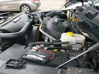 ✅ 2017 Ram 2500 Tradesman • VIN: 3C6UR4CJ1HG748189 • Lot: 42077420. Wystawiony na IAAI z przebiegiem 175 256 mil. Bezpłatny archiwum sprzedaży aukcyjnych z USA i szczegółowy raport historii pojazdu na DreamBid. Zdjęcie 20.