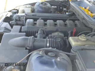 ✅ 1995 BMW 3 Series 325i • VIN: WBABJ6320SJD38064 • Лот: 42671067. Опубликован ранее на IAAI с пробегом 115 590 миль. Бесплатный доступ к архиву аукционных продаж из США и подробный отчёт об истории автомобиля на DreamBid. Изображение 17.