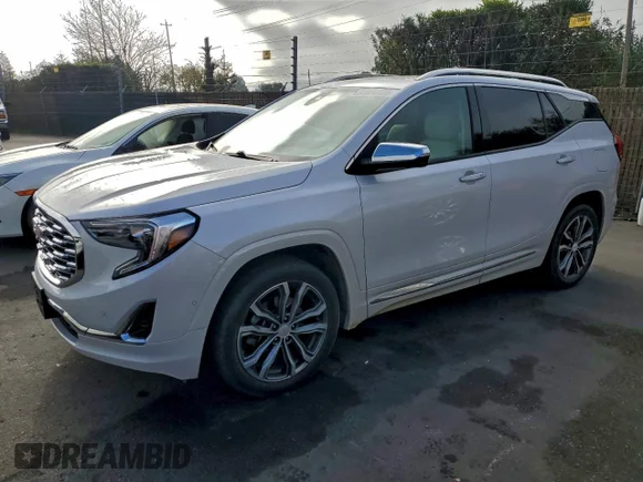 ✅ 2020 GMC Terrain Denali • VIN: 3GKALSEX8LL305710 • Lot: 95926825. Wystawiony na Copart z przebiegiem 59 894 mil. Bezpłatny archiwum sprzedaży aukcyjnych z USA i szczegółowy raport historii pojazdu na DreamBid. Zdjęcie 1.