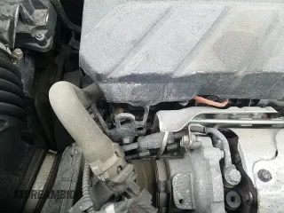 ✅ 2018 GMC Terrain SLE Diesel • VIN: 3GKALUEU8JL240517 • Lot: 81187185. Wystawiony na Copart z przebiegiem 135 772 mil. Bezpłatny archiwum sprzedaży aukcyjnych z USA i szczegółowy raport historii pojazdu na DreamBid. Zdjęcie 14.