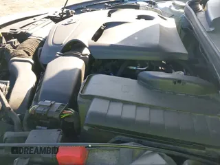 ✅ 2017 Infiniti QX30 Premium • VIN: SJKCH5CP8HA033889 • Лот: 41836885. Опубликован ранее на IAAI с пробегом 124 938 миль. Бесплатный доступ к архиву аукционных продаж из США и подробный отчёт об истории автомобиля на DreamBid. Изображение 19.