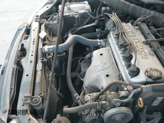 ✅ 2001 Honda Accord VP • VIN: 1HGCF86611A056094 • Lot: 43798766. Wystawiony na IAAI z przebiegiem 254 135 mil. Bezpłatny archiwum sprzedaży aukcyjnych z USA i szczegółowy raport historii pojazdu na DreamBid. Zdjęcie 13.