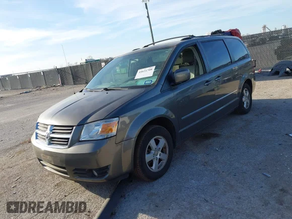 ✅ 2010 Dodge Grand Caravan SXT • VIN: 2D4RN5D1XAR436051 • Lot: 44631708. Wystawiony na IAAI z przebiegiem 139 821 mil. Bezpłatny archiwum sprzedaży aukcyjnych z USA i szczegółowy raport historii pojazdu na DreamBid. Zdjęcie 2.