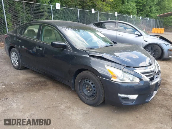 ✅ 2014 Nissan Altima S • VIN: 1N4AL3AP8EC144951 • Lot: 45159068. Wystawiony na IAAI z przebiegiem 124 714 mil. Bezpłatny archiwum sprzedaży aukcyjnych z USA i szczegółowy raport historii pojazdu na DreamBid. Zdjęcie 1.