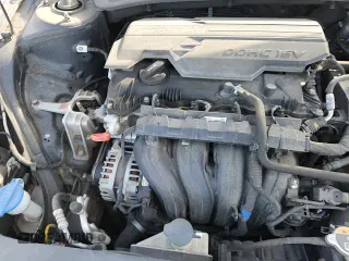 ✅ 2023 Hyundai Elantra SEL • VIN: 5NPLM4AG4PH103018 • Lot: 92325975. Listed on Copart with 65,860 mi. Free auction sales archive from the USA and detailed vehicle history report at DreamBid. Image 13.