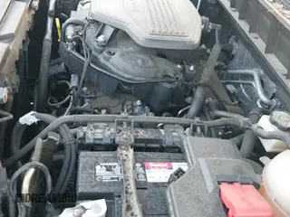 ✅ 2017 GMC Acadia SLE • VIN: 1GKKNTLS8HZ148675 • Lot: 42745107. Wystawiony na IAAI z przebiegiem 46 641 mil. Bezpłatny archiwum sprzedaży aukcyjnych z USA i szczegółowy raport historii pojazdu na DreamBid. Zdjęcie 19.