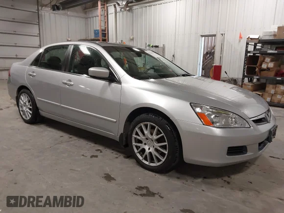✅ 2007 Honda Accord EX-L • VIN: 1HGCM66557A053368 • Lot: 45110442. Wystawiony na IAAI z przebiegiem 109 566 mil. Bezpłatny archiwum sprzedaży aukcyjnych z USA i szczegółowy raport historii pojazdu na DreamBid. Zdjęcie 1.