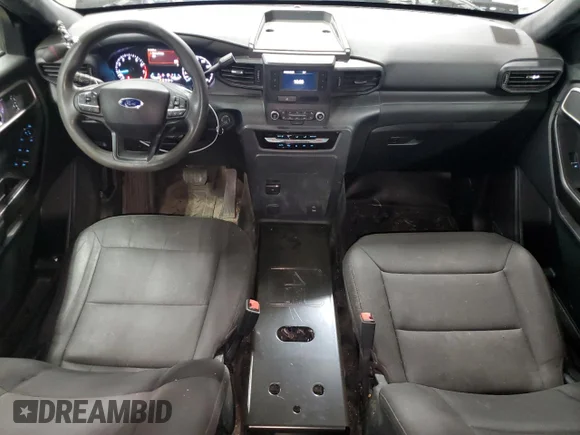 ✅ 2021 Ford Police Interceptor Utility • VIN: 1FM5K8AB4MGA42288 • Лот: 84541085. Опубликован ранее на Copart с пробегом 111 348 миль. Бесплатный доступ к архиву аукционных продаж из США и подробный отчёт об истории автомобиля на DreamBid. Изображение 8.
