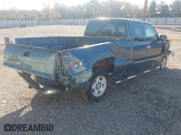 ✅ 2006 Chevrolet Silverado 1500 LT2 • VIN: 2GCEK19BX61272112 • Lot: 43967103. Wystawiony na IAAI z przebiegiem 243 449 mil. Bezpłatny archiwum sprzedaży aukcyjnych z USA i szczegółowy raport historii pojazdu na DreamBid. Zdjęcie 4.