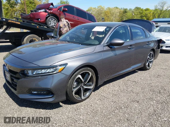 ✅ 2020 Honda Accord Sport • VIN: 1HGCV1F33LA146334 • Lot: 44785468. Wystawiony na IAAI z przebiegiem 71 836 mil. Bezpłatny archiwum sprzedaży aukcyjnych z USA i szczegółowy raport historii pojazdu na DreamBid. Zdjęcie 2.
