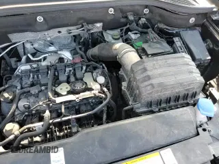 ✅ 2024 Volkswagen Atlas SE • VIN: 1V2LE2CA4RC214126 • Lot: 71267745. Listed on Copart with 12,020 mi. Free auction sales archive from the USA and detailed vehicle history report at DreamBid. Image 14.