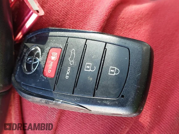 ✅ 2023 Toyota Venza LE • VIN: JTEAAAAH7PJ138534 • Lot: 42570935. Wystawiony na IAAI z przebiegiem 20 788 mil. Bezpłatny archiwum sprzedaży aukcyjnych z USA i szczegółowy raport historii pojazdu na DreamBid. Zdjęcie 11.