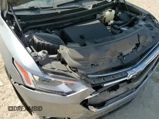 ✅ 2020 Chevrolet Traverse LT • VIN: 1GNEVHKW0LJ259892 • Lot: 81044815. Wystawiony na Copart z przebiegiem 99 296 mil. Bezpłatny archiwum sprzedaży aukcyjnych z USA i szczegółowy raport historii pojazdu na DreamBid. Zdjęcie 17.