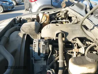 ✅ 2001 GMC Yukon SLE • VIN: 1GKEC13T91J144168 • Lot: 43567088. Listed on IAAI with 240,259 mi. Free auction sales archive from the USA and detailed vehicle history report at DreamBid. Image 19.