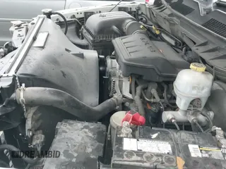 ✅ 2009 Dodge 1500 SLT • VIN: 1D3HB18P99S802477 • Lot: 41138943. Wystawiony na IAAI z przebiegiem 178 463 mil. Bezpłatny archiwum sprzedaży aukcyjnych z USA i szczegółowy raport historii pojazdu na DreamBid. Zdjęcie 19.