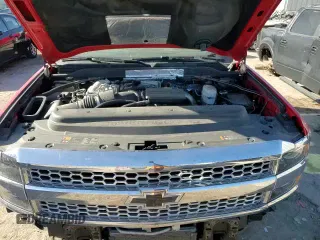 2019 Chevrolet Silverado 3500HD Work Truck с VIN 1GC4KVCY6KF132237, выставлен на аукционе Copart как лот 84699364 с пробегом 69 480 миль миль и Списание • Salvage title. История ставок и продаж доступна на DreamBid. Изображение 12.