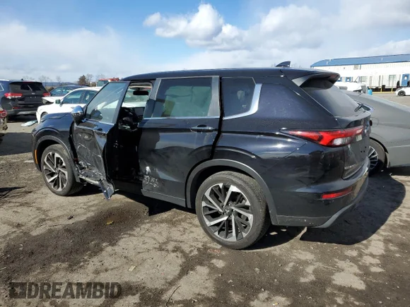 ✅ 2022 Mitsubishi Outlander ES • VIN: JA4J4TA87NZ029300 • Lot: 39567763. Wystawiony na Copart z przebiegiem 22 286 mil. Bezpłatny archiwum sprzedaży aukcyjnych z USA i szczegółowy raport historii pojazdu na DreamBid. Zdjęcie 2.