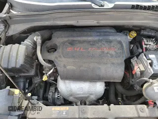 ✅ 2017 Jeep Renegade Latitude • VIN: ZACCJBBB2HPF94794 • Лот: 70677375. Опубликован ранее на Copart с пробегом 107 452 миль. Бесплатный доступ к архиву аукционных продаж из США и подробный отчёт об истории автомобиля на DreamBid. Изображение 14.